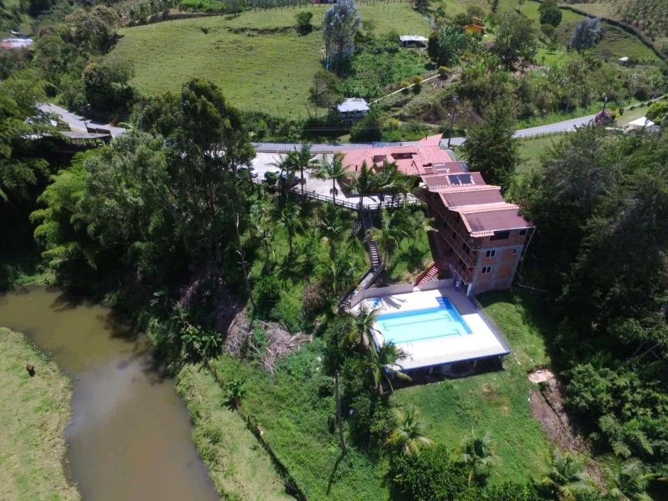 Hotel El Potrillo El Penol  Exteriör bild