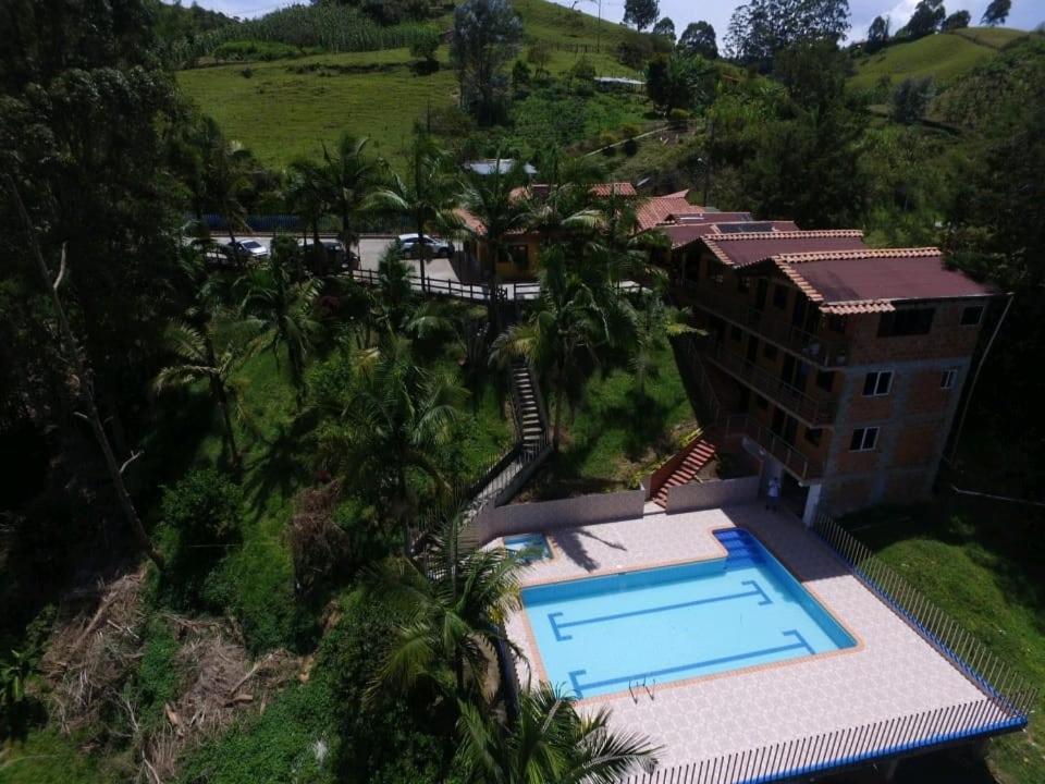 Hotel El Potrillo El Penol  Exteriör bild